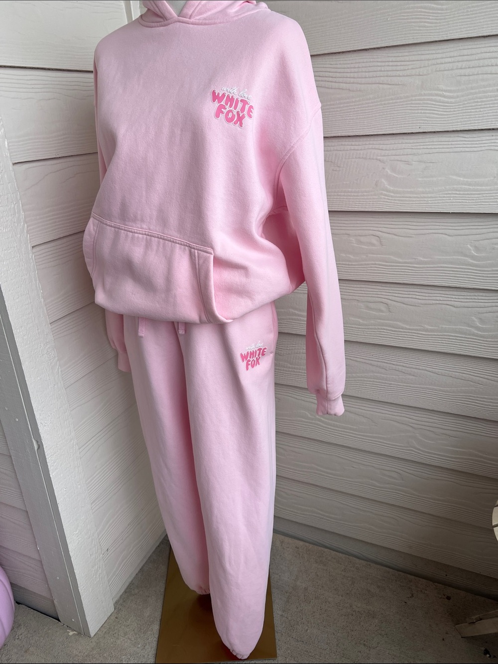 💖 White Fox Era 8.5 Lounge Collection Pink Hoodie and Sweatpants Set 💖 XS/S